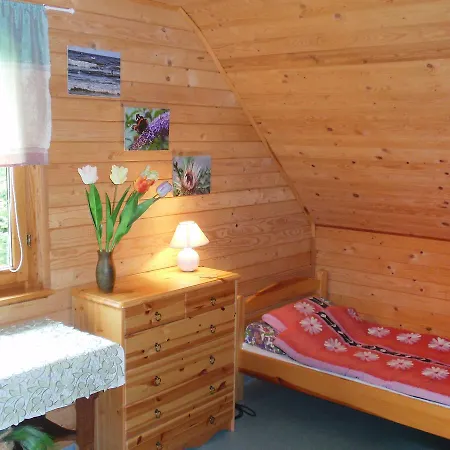 Chalet Sasino-zielonka 2 Σαλέ *